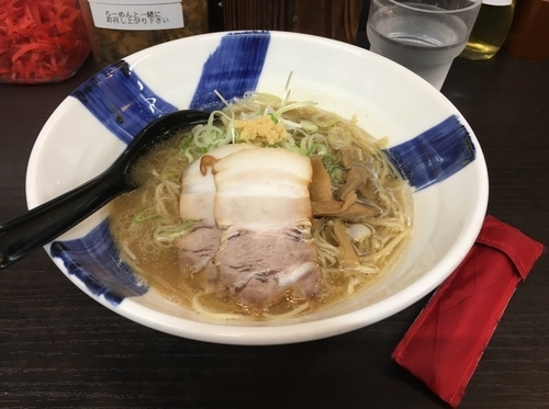「濃厚煮干しらーめん」@麺屋 むら田の写真