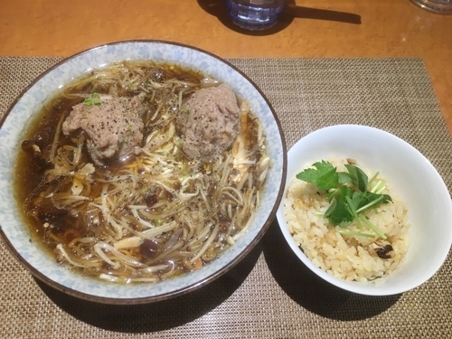 「松茸御飯ときのこそば1000円（10月10日限定）」@柴崎亭の写真