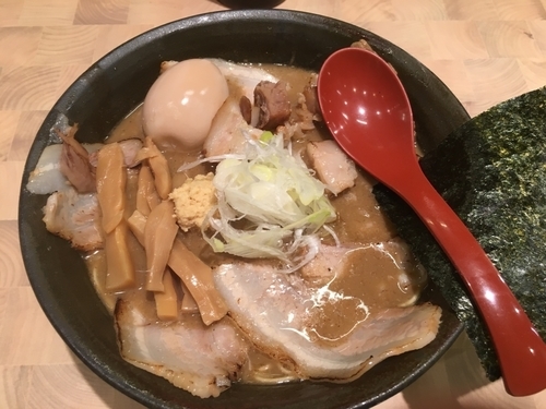 「特製ラーメン」@にぼしらーめん88の写真