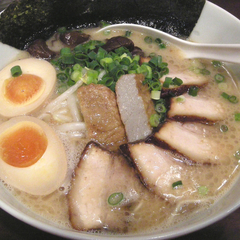 博多らーめん ぐるり 荻窪店の画像