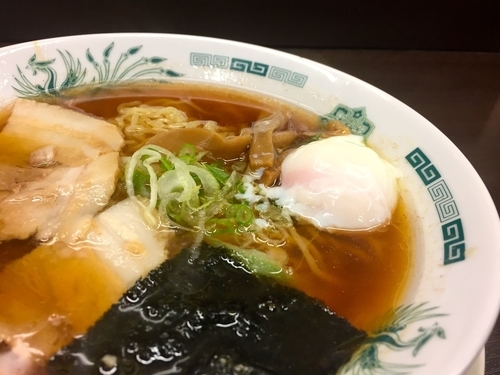 「中華そば＋温泉玉子」@日高屋 大久保北口店の写真