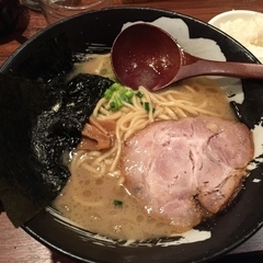 豚骨醤油らーめん 渋虎の画像