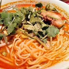 ティーヌン 池袋パルコ店の画像