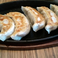 鉄板餃子房 満天食堂の画像