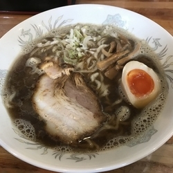 ラーメン 中 650円