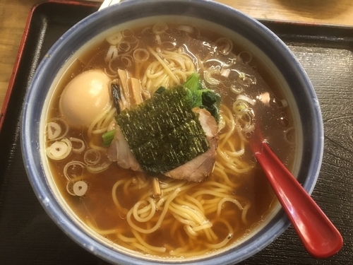 「一圓ラーメン520円、餃子5個500円」@一圓 三鷹北口店の写真