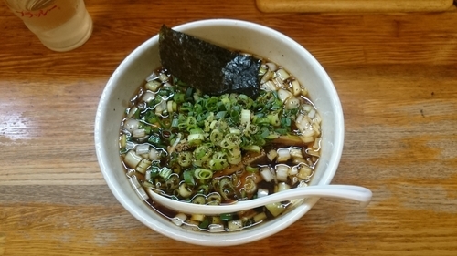 「濃口醤油ラーメン2016ヴァージョン(880円)」@麺や 福一の写真