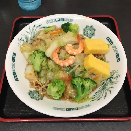 「ヘルシーオリーブ麺」@日高屋 新宿東口店の写真