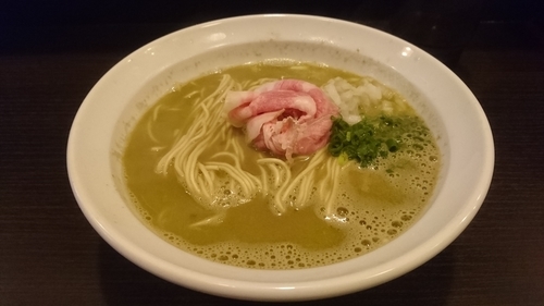 「三陸産秋の牡蠣そば」@灰汁中華 丿貫 福富町本店の写真