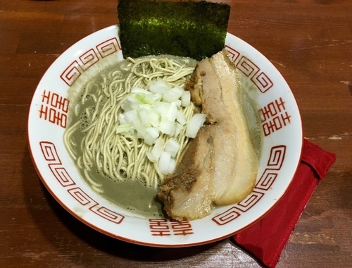 「濃厚中華ソバ」@麺や 而今 大東本店の写真