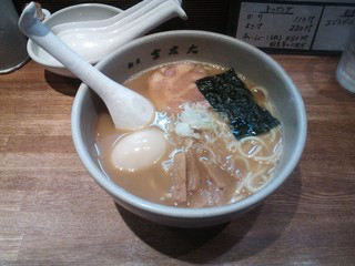 「味玉ラーメン」@麺屋吉左右の写真
