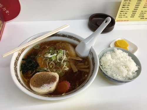 「醤油ラーメン 小ライス」@ラーメンたんぽぽの写真