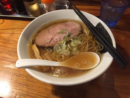 「中華そば（大盛）630円」@上州地鶏ラーメン 翔鶴の写真