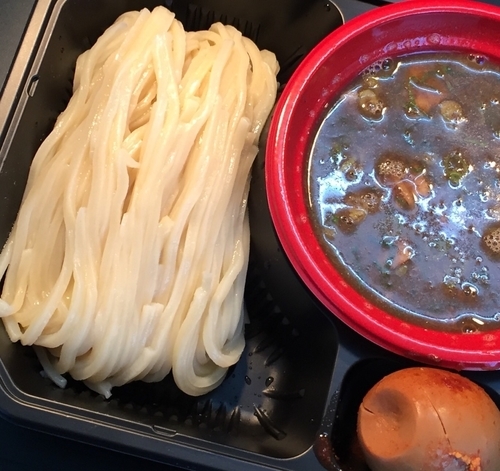 「麺や七彩 本当に打ち立て煮干し醤油つけ麺+ピリ辛煮玉子200円」@大つけ麺博 2016の写真
