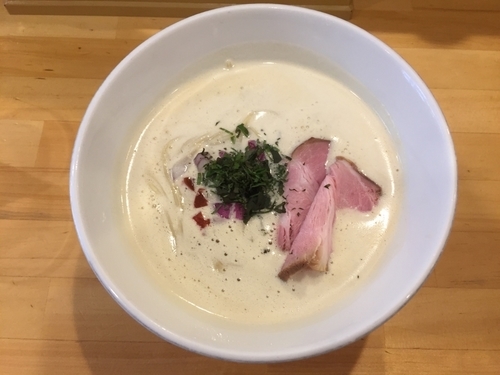 「ふく流らーめん remix ver.UME」@ふく流らーめん 轍 本町本店の写真