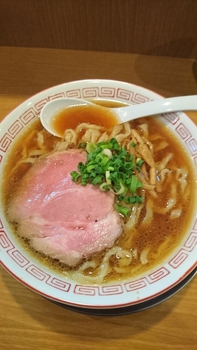 「らーめん (中) 700円」@麺や 河野の写真