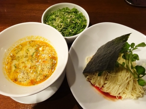 「担担つけ麺 880円 ＋ 九条ネギご飯 300円」@創作麺工房 鳴龍の写真