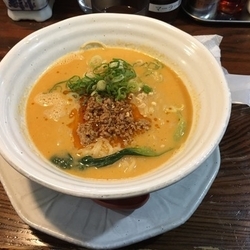 辛さを抑えた担々麺 800円