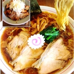 しょうゆラーメン￥700