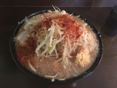 「大豚 野菜少なめ大蒜アブラ唐辛子」@ラーメン二郎 JR西口蒲田店の写真