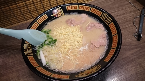 「とんこつラーメン」@一蘭 アトレ上野 山下口店の写真
