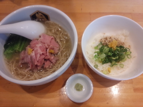 「真鯛らーめん・雑炊セット」@真鯛らーめん 麺魚の写真