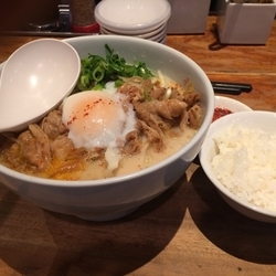 博多肉そば ライス 裏メニューとんこつぶた丼