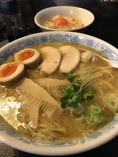 「本絞り醤油  味玉」@中華そばつけそば 千思萬考の写真