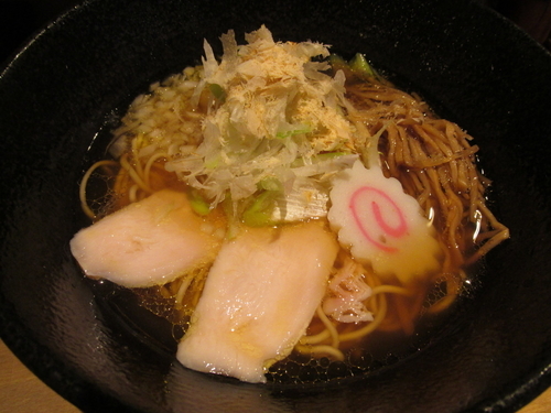 「淡麗鶏そば　「780円」」@鶏そば・骨付き鶏 金嶋の写真