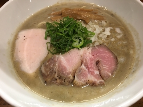 「限定 濃厚煮干しそば」@麺匠 ことぶきの写真