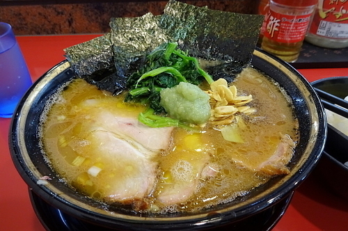 「チャーシューメン並７８０円＋ライス１２０円」@環2家の写真