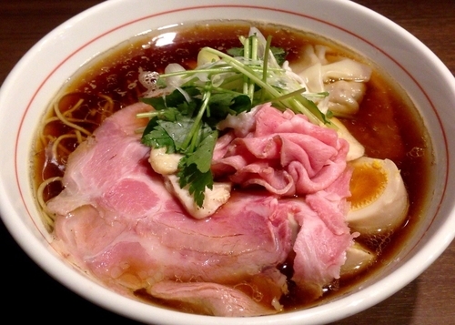 「特選ラーメン（黒）1000円」@八咫烏の写真