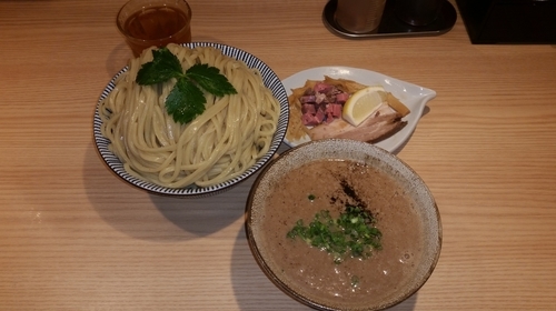 「ラム豚骨つけ麺　塩　600g」@自家製麺 MENSHO TOKYOの写真