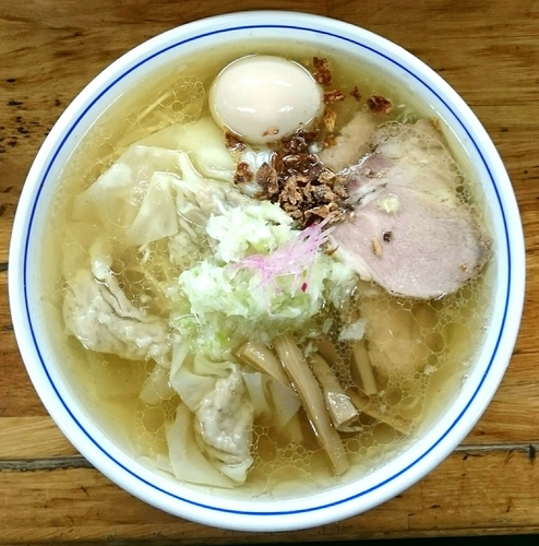 「塩まるとくらーめん」@支那そば 福々亭の写真