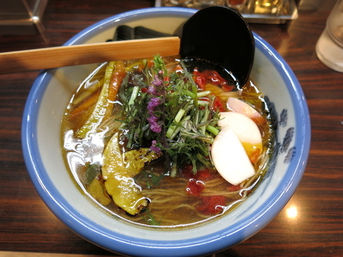 「季節野菜のヴィーガンらーめん：1350円」@AFURI 六本木交差点の写真