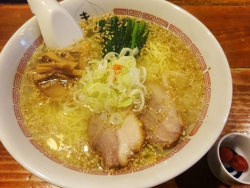 「支那そば （塩）　　700円」@支那そば きび 神田本店の写真