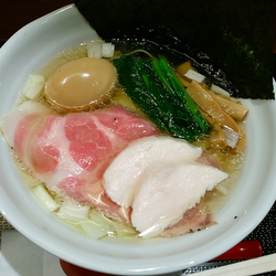 特製鶏だし塩RAMEN