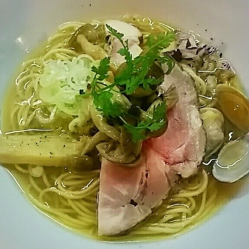 「【気まぐれ】アサリ・キノコのコンフィの潮ＳＯＢＡ塩 ７３０円」@中華そば 先崎の写真