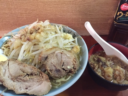 「ラーメン（ﾆﾝﾆｸ少なめ ｱﾌﾞﾗ）」@ラーメン富士丸 西新井大師店の写真