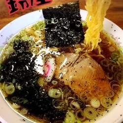 手もみらー麺￥520