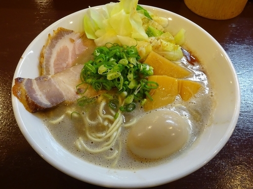 「味玉豚骨らーめん（850円）」@らーめん 五ノ神精肉店 煮干し編の写真