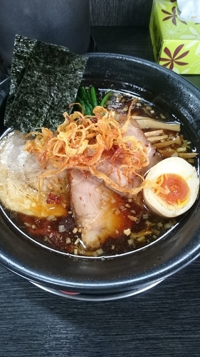 「焦がし醤油ラーメン チャーシュートッピング」@麺屋 番の写真