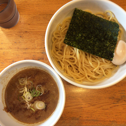 「味玉濃厚ニボつけ麺」@煮干しそば 虎愼の写真