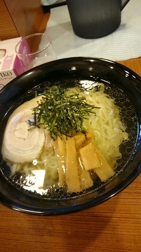 「塩らーめん  ６３０円」@手打ちらーめん はやぶさの写真
