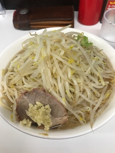 「ラーメン➕大盛」@ぶたまるの写真