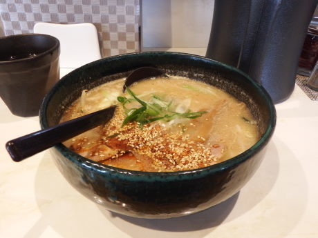 「香ばし味噌(少なめ)」@らぁめん銀波露 札幌手稲店の写真