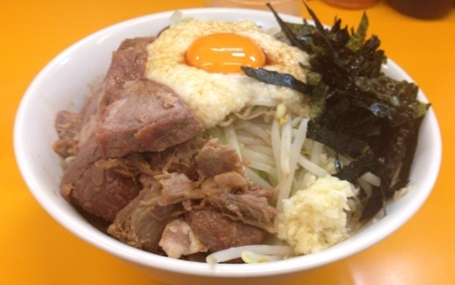 「とろろ汁なし(限定)750円」@ラーメンエース 八王子店の写真