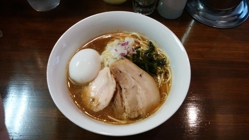 「淡麗味玉煮干し中華蕎麦、和え玉」@煮干し中華蕎麦 山崎の写真