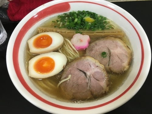 「特製アゴ塩ラーメン」@自家製麺SHINの写真