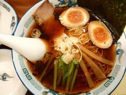 「まるちょうらー麺」@手作り餃子ラーメン まる長の写真